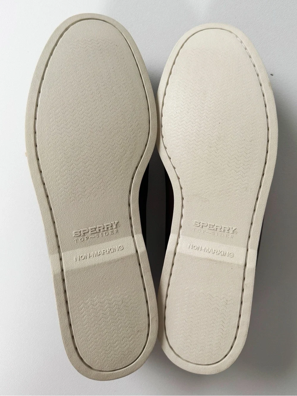 Sperry Authentic Original 2-Eye Boat Shoe in Smooth Brown | 13 NWOT